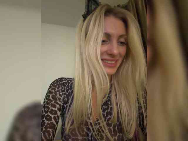 KarinaSimka webcam