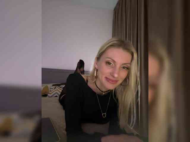 KarinaSimka webcam