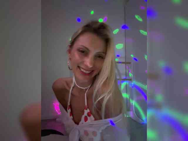 KarinaSimka webcam