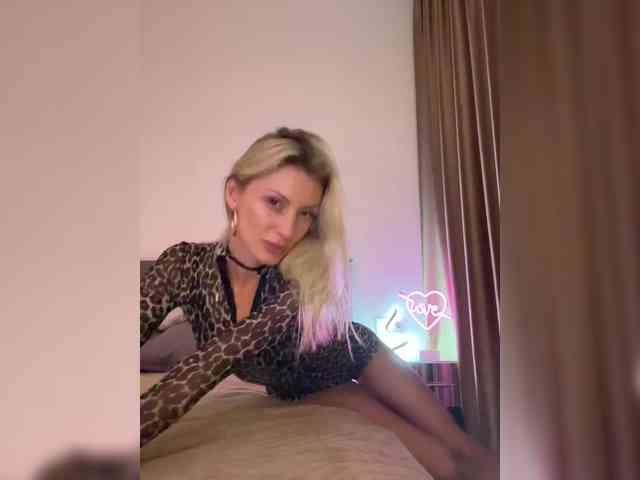 KarinaSimka webcam