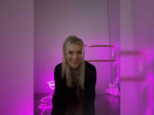 KarinaSimka webcam