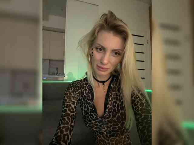 KarinaSimka webcam