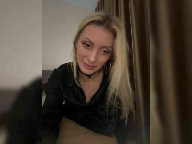 KarinaSimka webcam