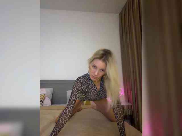 KarinaSimka webcam