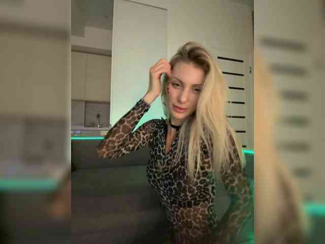 KarinaSimka webcam