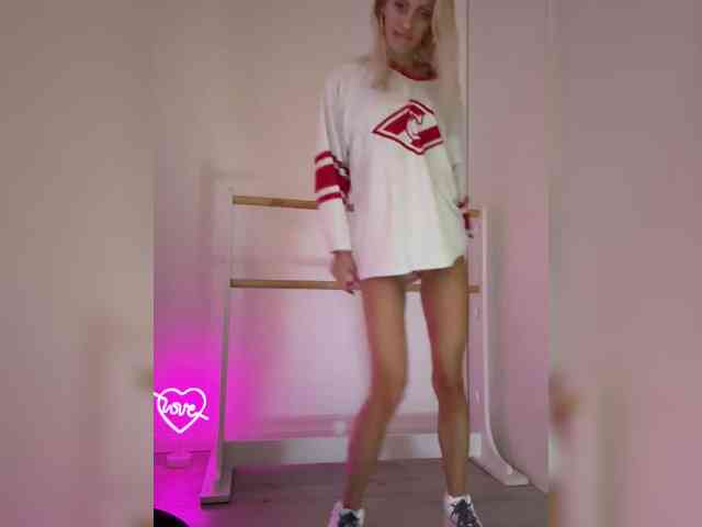 KarinaSimka webcam