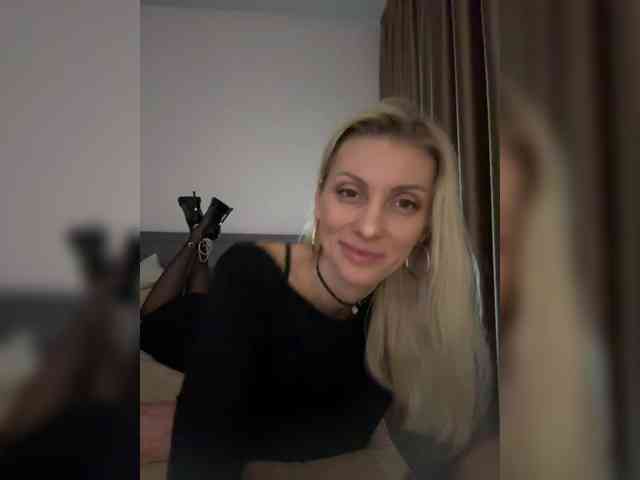 KarinaSimka webcam
