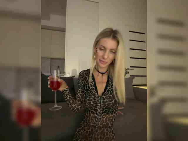 KarinaSimka webcam