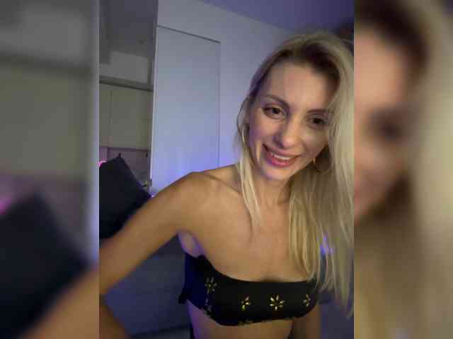KarinaSimka webcam