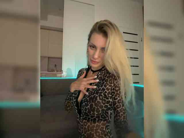 KarinaSimka webcam