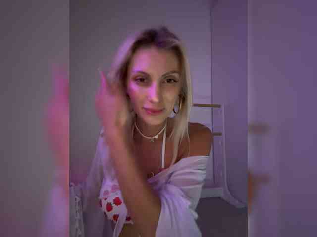 KarinaSimka webcam