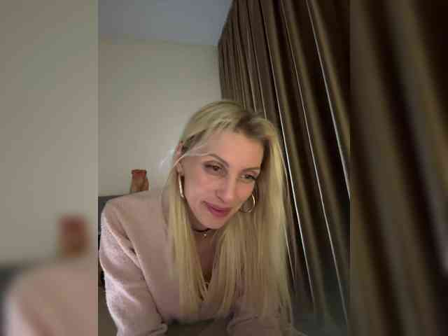 KarinaSimka webcam