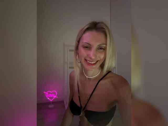KarinaSimka webcam
