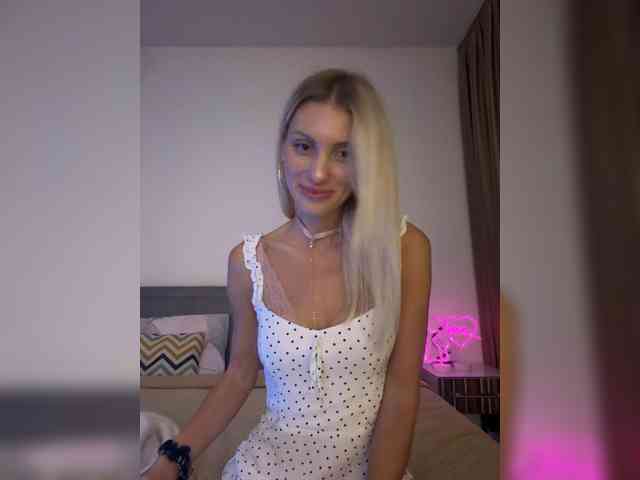 KarinaSimka webcam