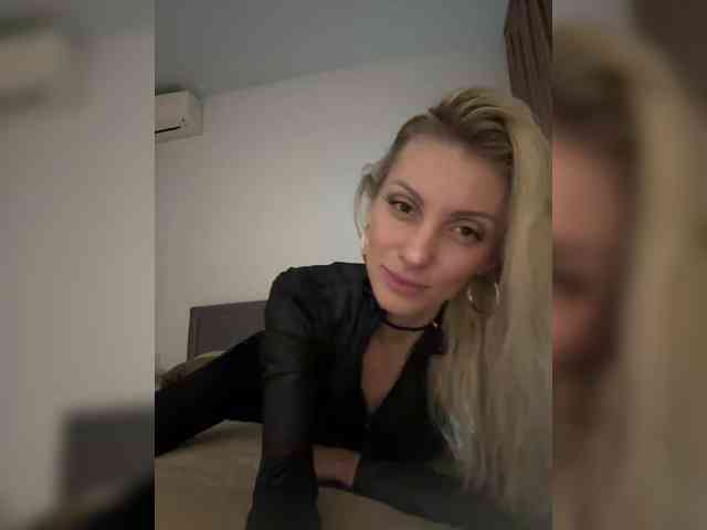 KarinaSimka webcam