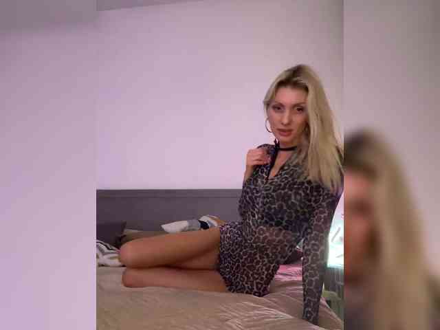KarinaSimka webcam