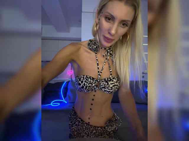 KarinaSimka webcam