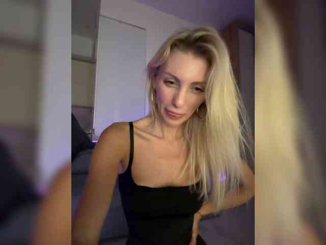 KarinaSimka webcam