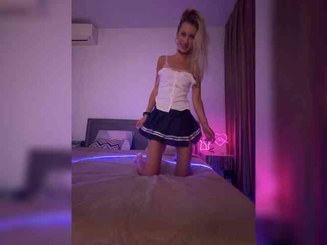 KarinaSimka webcam