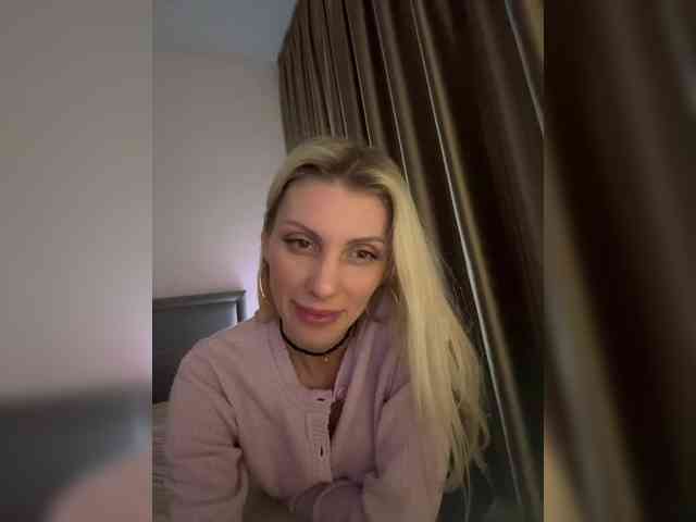 KarinaSimka webcam