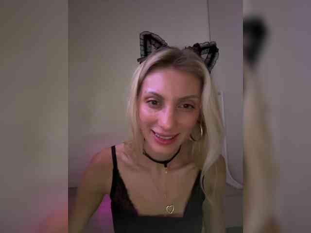 KarinaSimka webcam