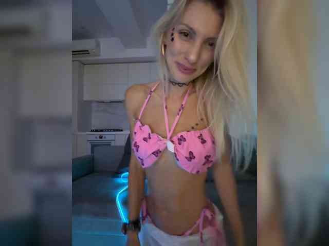 KarinaSimka webcam