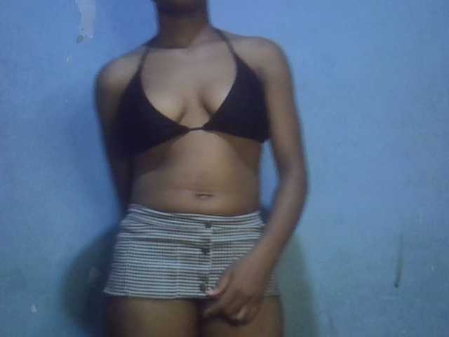 FreakyTrixie's BongaCams show and profile