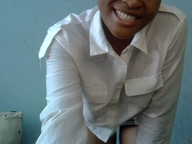 FreakyTrixie's BongaCams show and profile