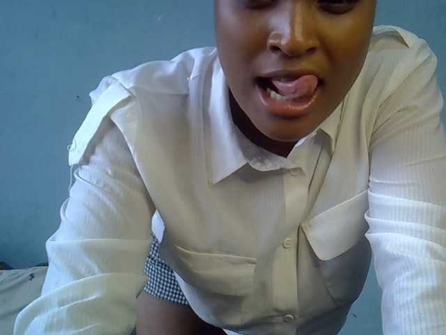 FreakyTrixie's BongaCams show and profile