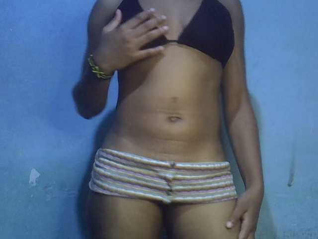 FreakyTrixie's BongaCams show and profile