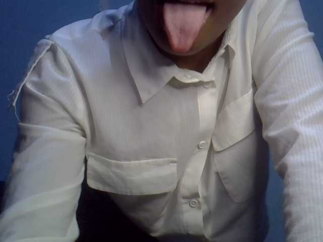 FreakyTrixie's BongaCams show and profile