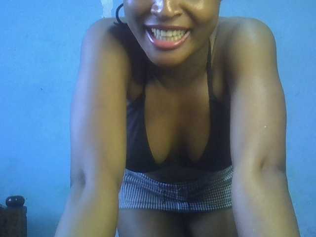 FreakyTrixie's BongaCams show and profile