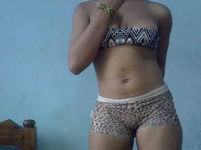 FreakyTrixie's BongaCams show and profile