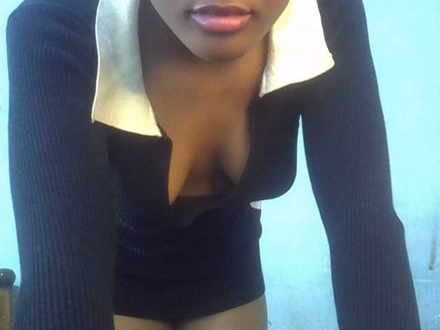 FreakyTrixie's BongaCams show and profile