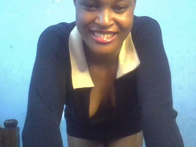 FreakyTrixie's BongaCams show and profile