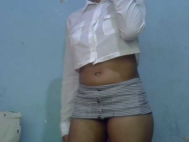 FreakyTrixie's BongaCams show and profile