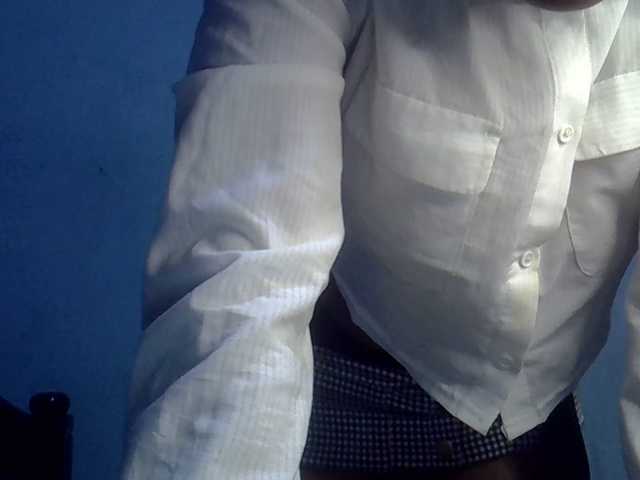 FreakyTrixie's BongaCams show and profile