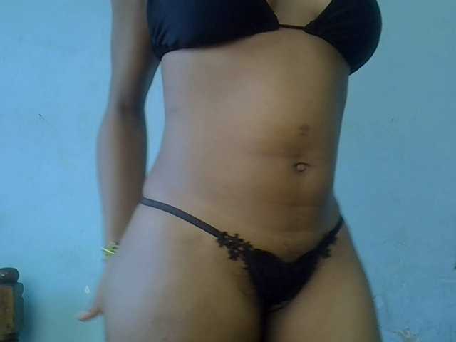 FreakyTrixie's BongaCams show and profile