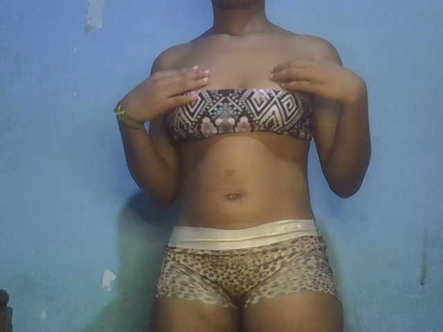 FreakyTrixie's BongaCams show and profile