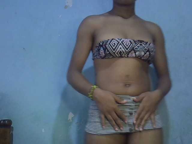 FreakyTrixie's BongaCams show and profile