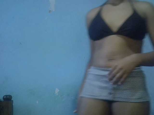 FreakyTrixie's BongaCams show and profile