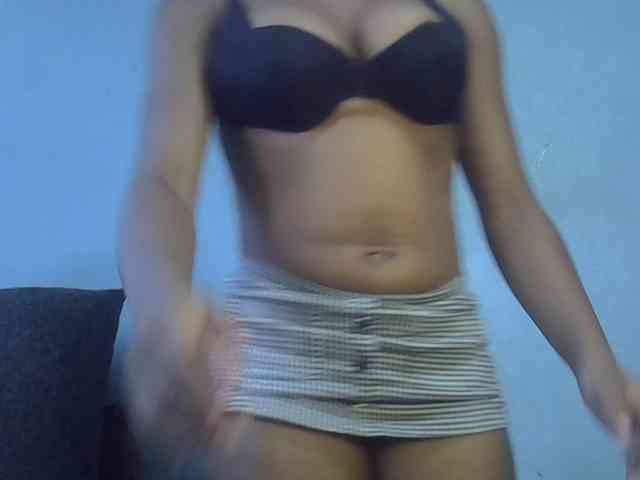 FreakyTrixie webcam