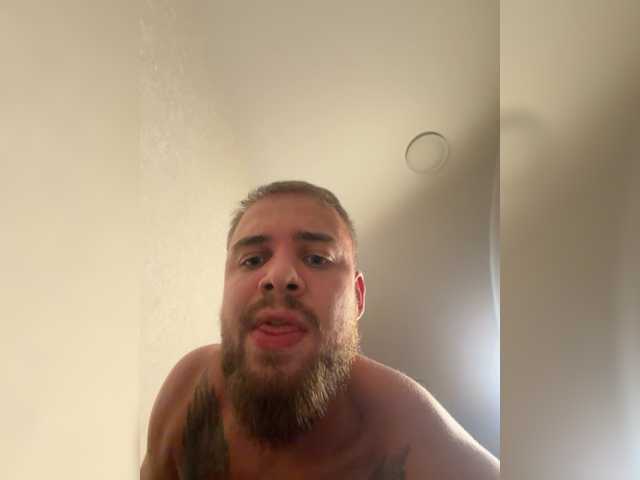 Traxalka666 live cam on BongaCams