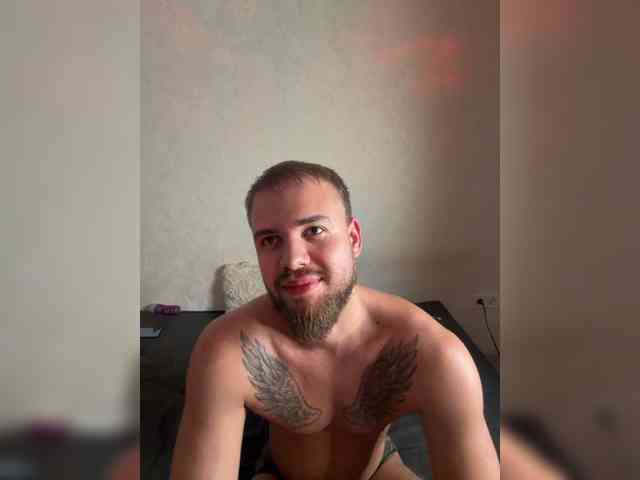 Traxalka666 webcam