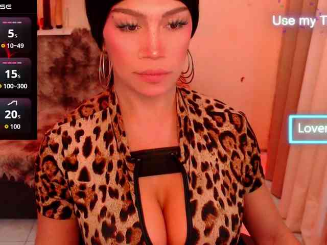 Juicykaren Sex Cam Show