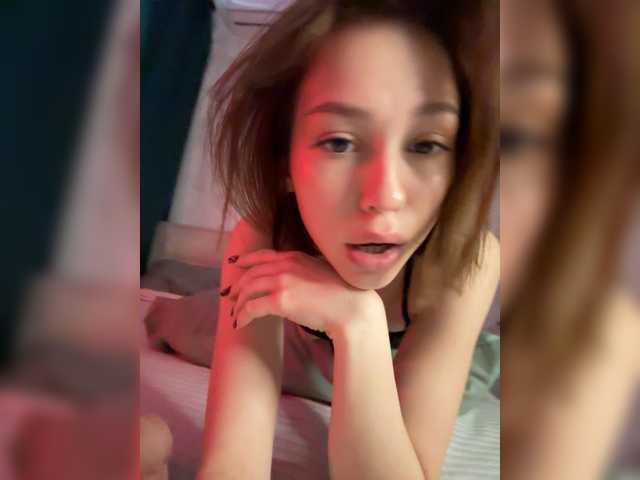 go to chat with Honnii