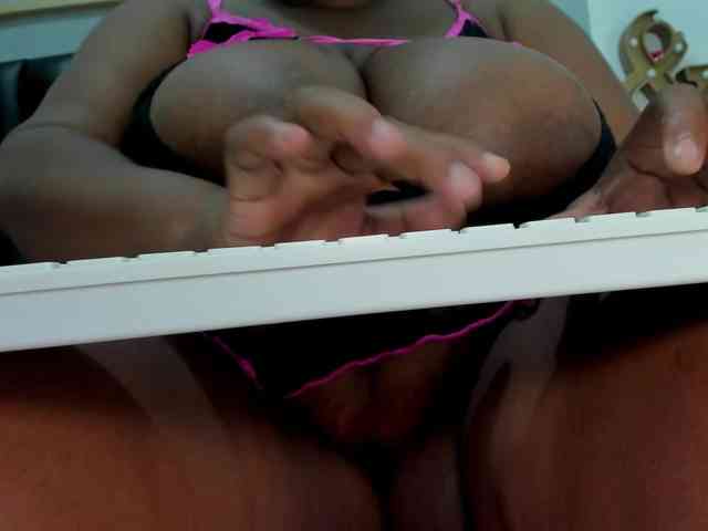 Criistal-castro webcam