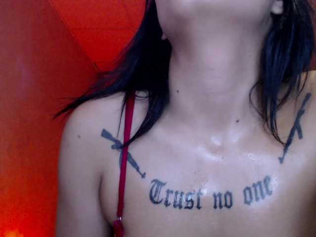 Madiysony live cam on BongaCams