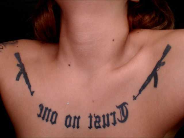 Madiysony live cam on BongaCams