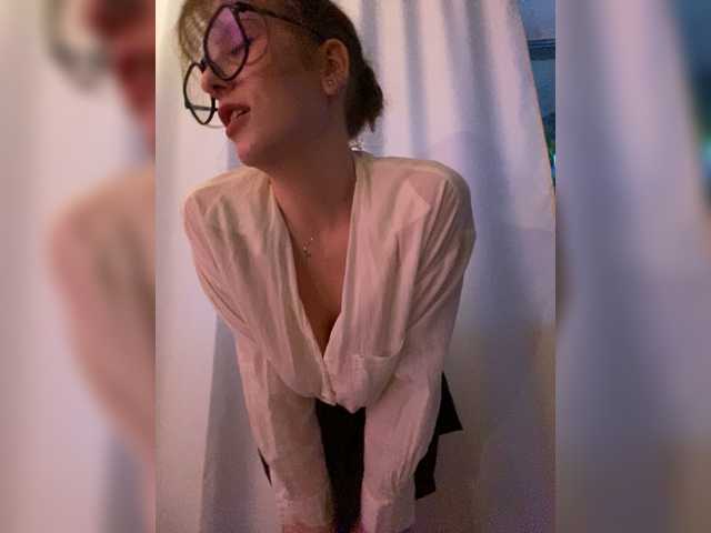 lamurla's BongaCams show and profile